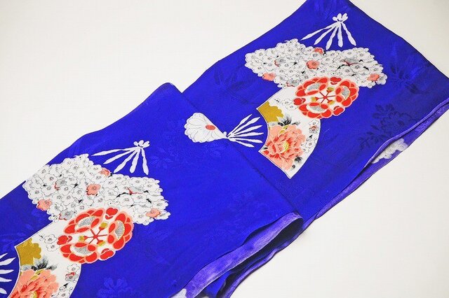 s0020 菊に扇子紋様・笹紋地模様着物ハギレ・紫☆古布・古裂/絞り/錦紗