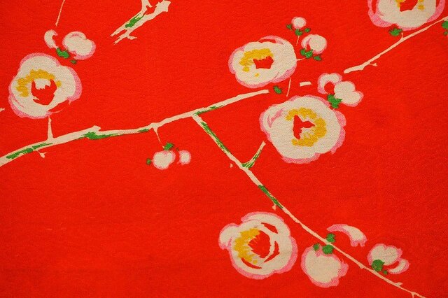 07051 人形の着物　古布　紋縮緬　12号 07051 人形の着物 古布 紋縮緬 12号 - メルカリ