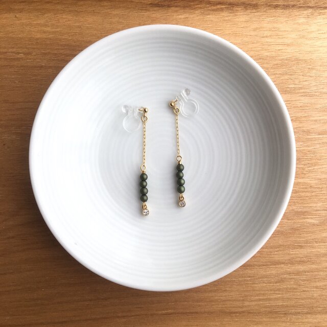green earring/pierceの画像1枚目