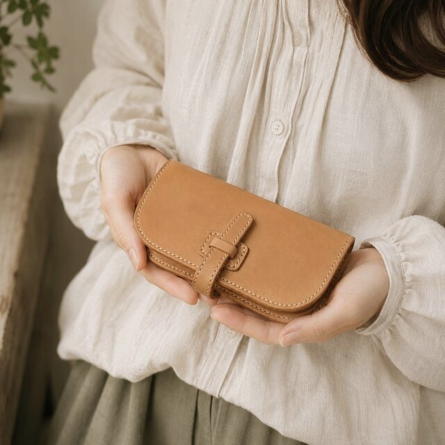 本革手縫いの谷型長財布【受注製作】 | iichi 日々の暮らしを心地よく