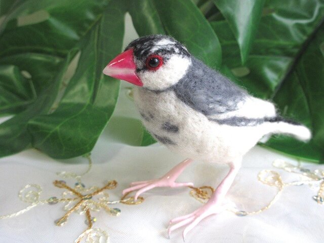 羊毛フェルト 桜文鳥 ゴマ塩ちゃんの画像1枚目