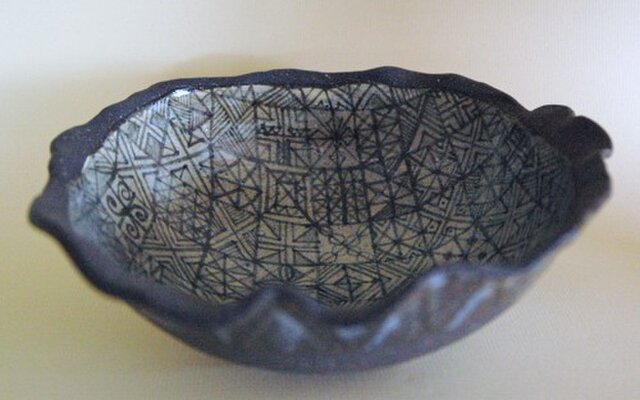 染付けの器(三足)の画像1枚目