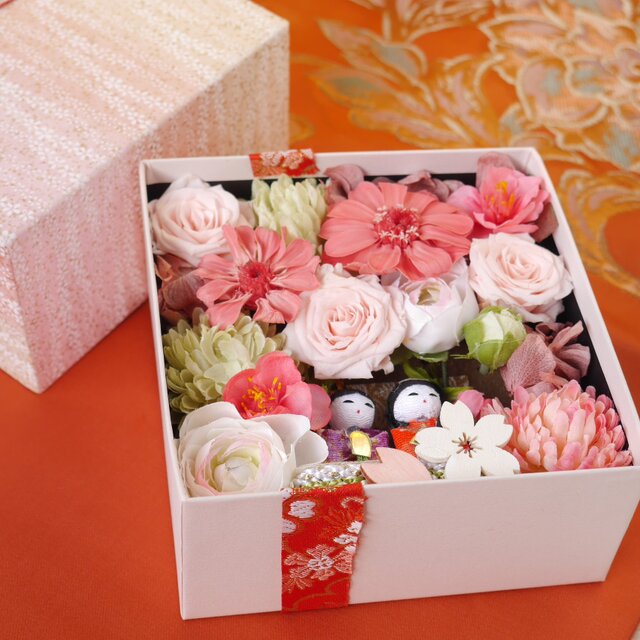 受注製作 お雛様のお花満開BOX の画像1枚目