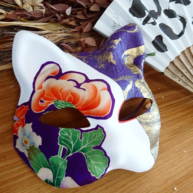 一閑張り猫面 　“牡丹猫”