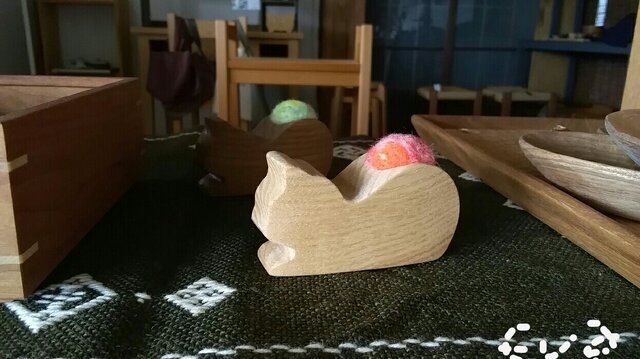 猫ひげクッション ねこピン2の画像1枚目
