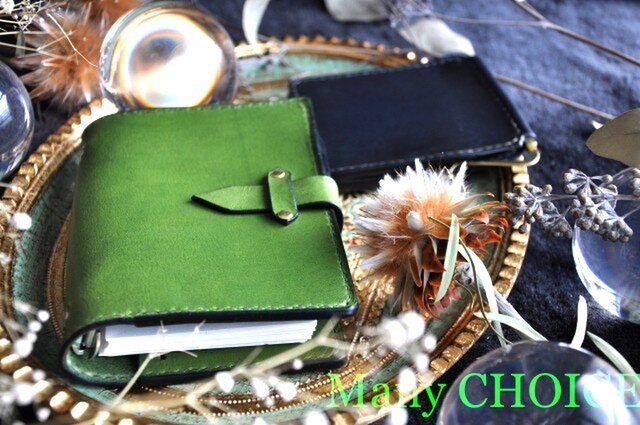 イタリアンバケッタ・エルバマット・マネークリップ（紺） | iichi