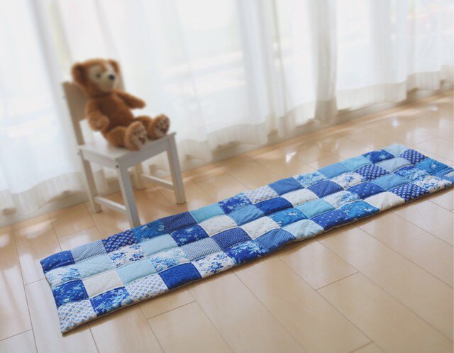 ラプセニ * 四角つなぎのパッチワーク キッチンマット 42cm×152cm