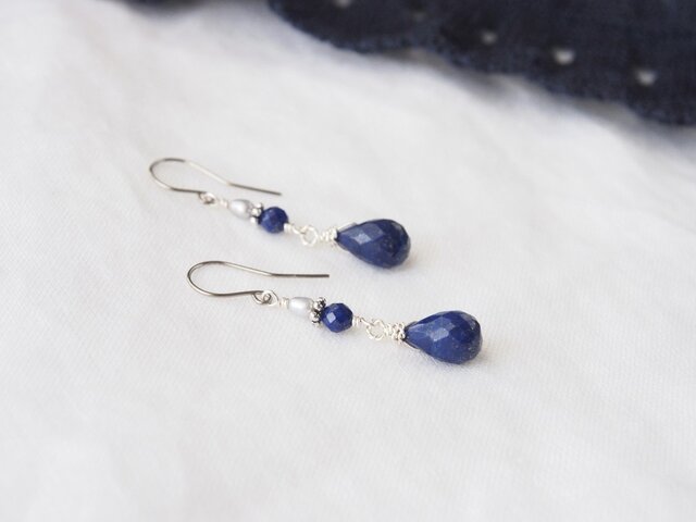 Drop Pierce(ラピスラズリ×淡水パール)の画像1枚目