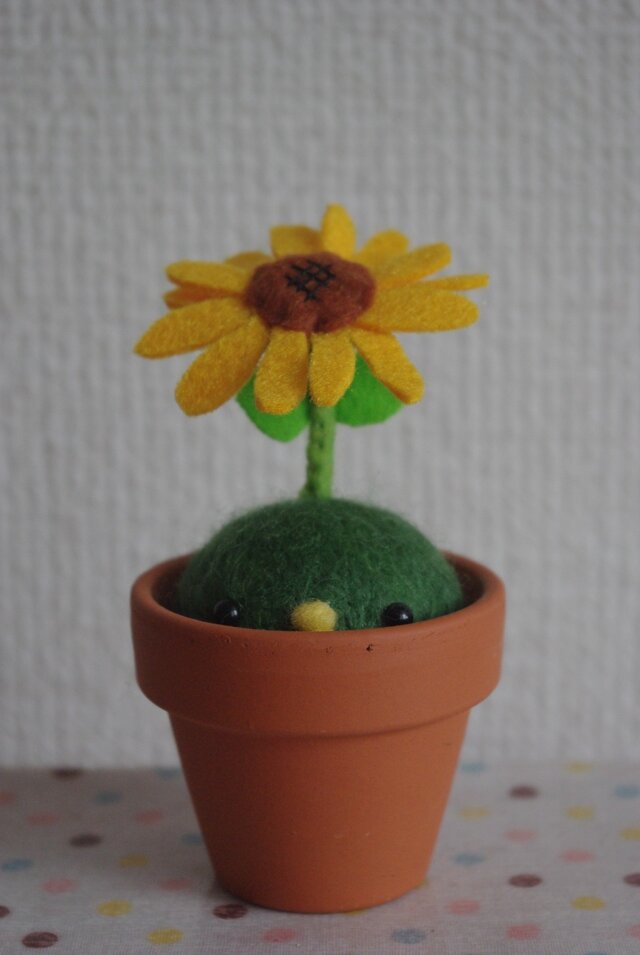 不思議な生き物*hacchi ~hana~の画像1枚目