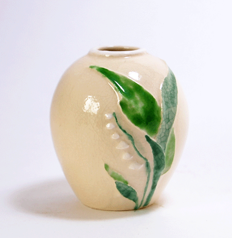 鈴蘭浮彫小花瓶 | iichi ハンドメイド・クラフト作品・手仕事品の通販