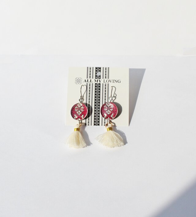博多織樹脂フックピアス (RPA-1) アメリカン 紫 パープル フリンジ タッセル 白 レジン 和装 着物 博多献上の画像1枚目