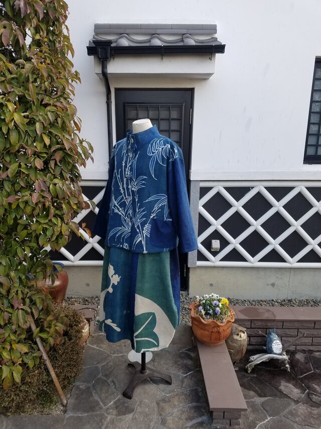 古布筒描きリメイク 　　　　ジャケット 古布リメイク 藍染リバーシブルミニフードジャケット 筒描き 型