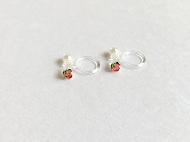 ノンホールピアス No.870モモ×パールの画像1枚目