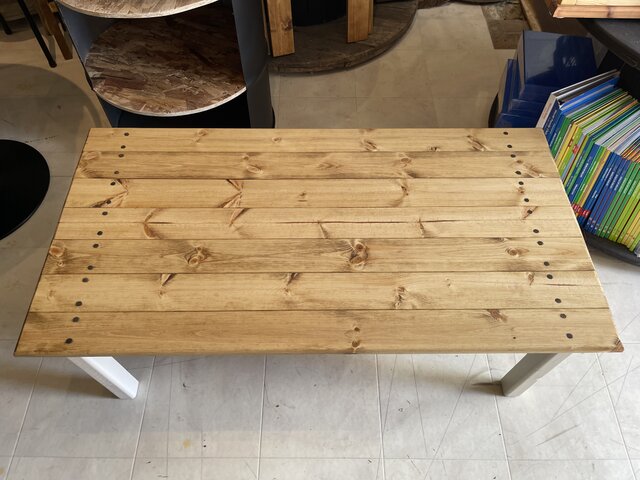 ⭐︎かんざし太郎⭐︎ 天然木　リビングテーブル　ハンドメイド　カントリー家具 ⭐︎かんざし太郎様専用⭐︎ 天然木 リビングテーブル
