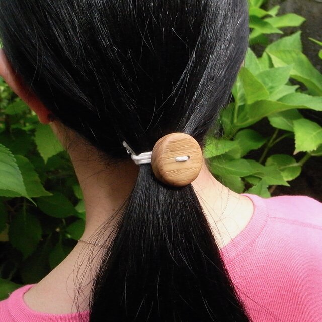木のヘアゴム ○ | iichi 日々の暮らしを心地よくするハンドメイドや
