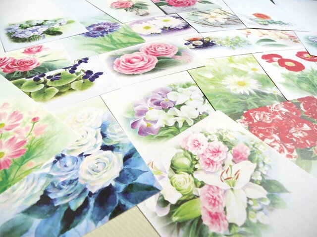 24枚、花の水彩画一筆箋 24種柄違いの画像1枚目