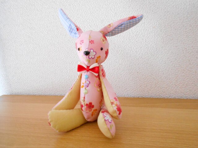 桜模様のうさぎさんの画像1枚目