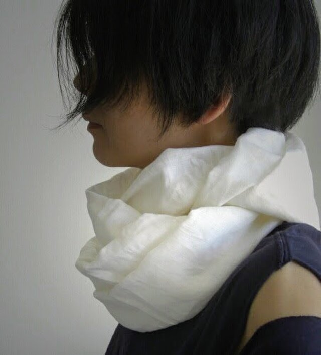 スヌード　オフホワイト　送料無料