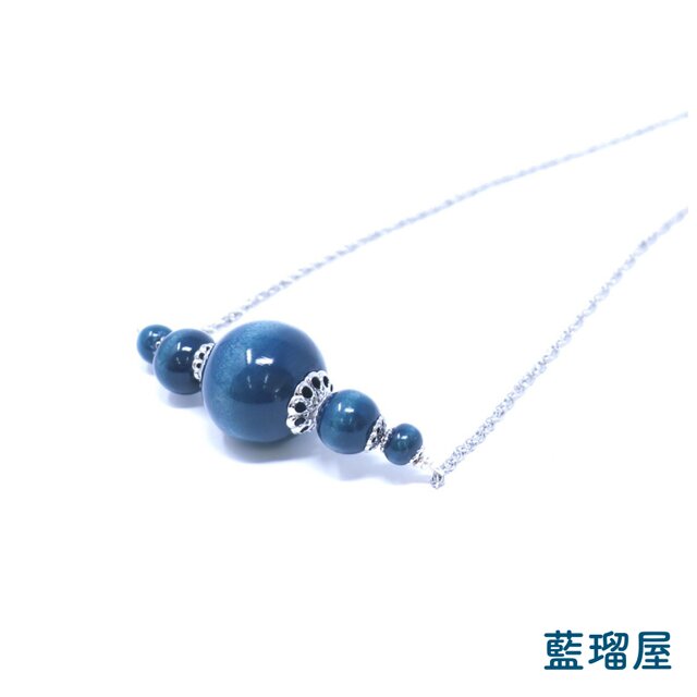藍染め木玉 5玉ネックレス 「ご恋」O-010 | iichi 日々の暮らしを