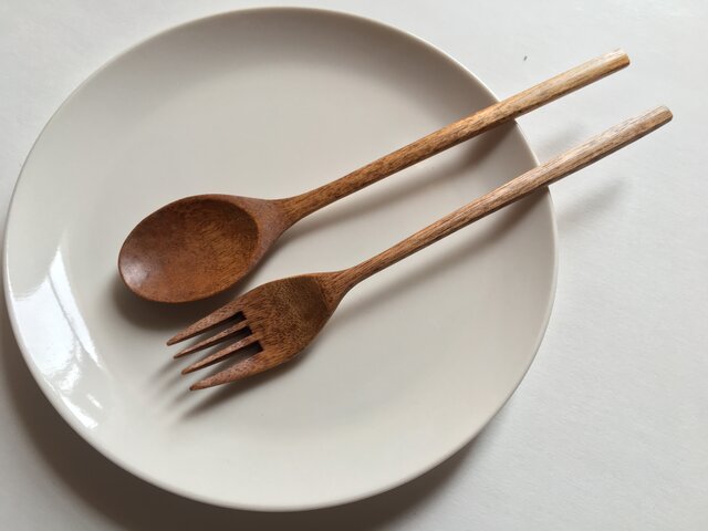 樺の木のフォークの画像1枚目