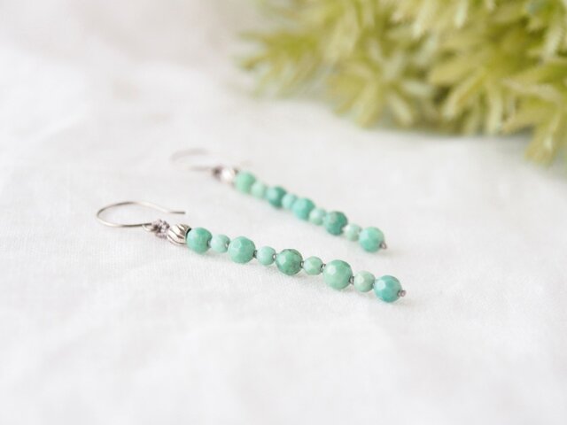 Green Dot Pierce(グリーンカルセドニー)の画像1枚目