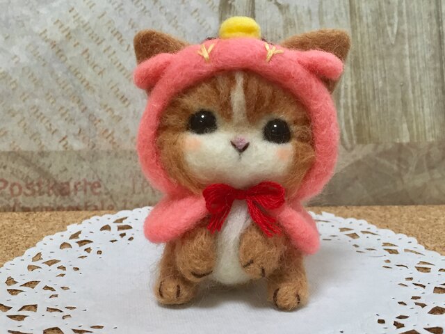 羊毛フェルト 赤ずきんちゃん？ 鳥ずきんちゃん にゃんこ | iichi 日々