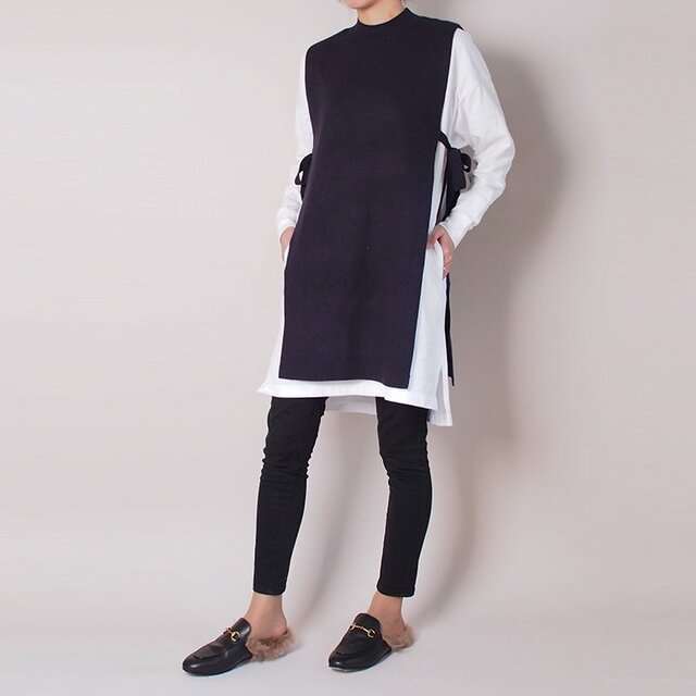 紐付きニットベスト