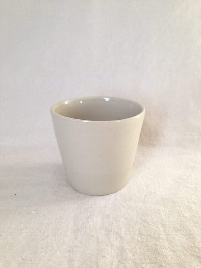 白磁カップ