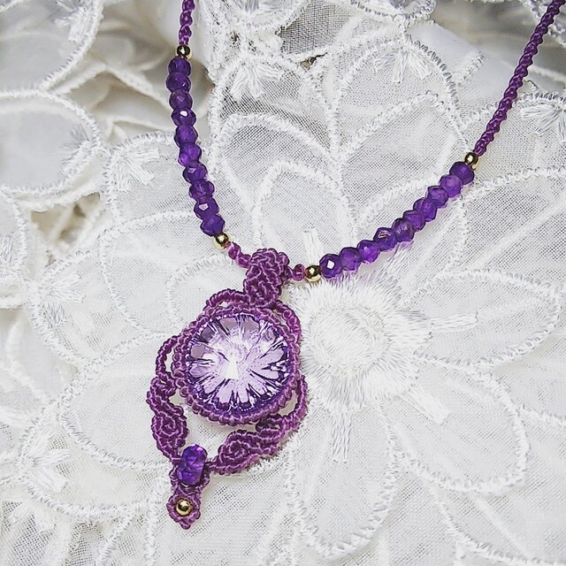 CarvingGemstone アメジストマクラメネックレスの画像1枚目