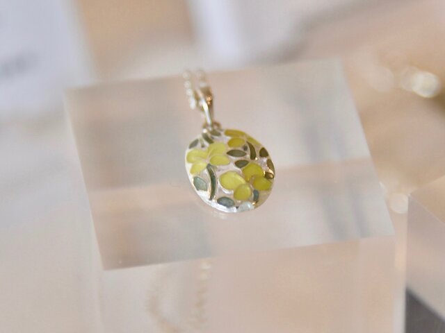 有線七宝・透かしネックレス- 花 -○silver925の画像1枚目