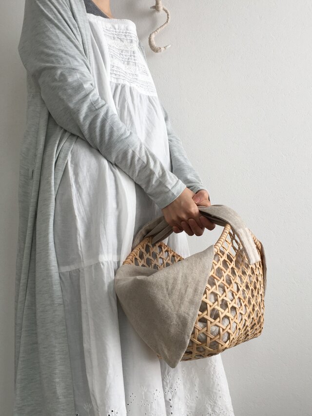 受注製作商品*六角透かし編みのカゴバッグ(ベージュ)の画像1枚目