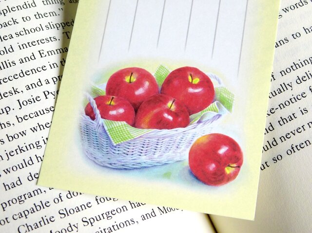 写実画　【青林檎　生花】油彩画　直筆サインあり P バック「りんごと花の静物」油絵・変形20号 絵画買取・販売の小竹美術