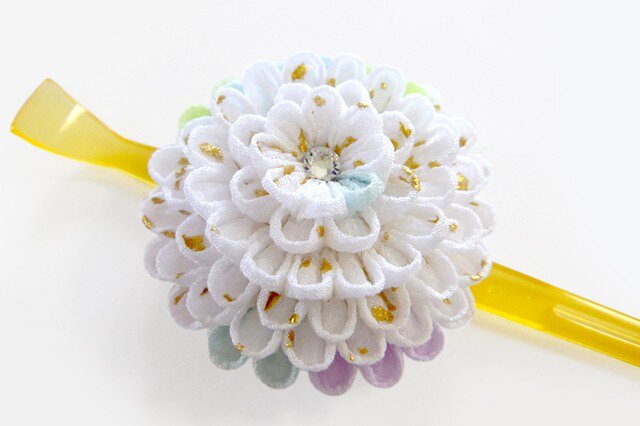 つまみかんざし 輝く芍薬の画像1枚目