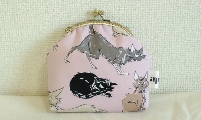 がま口ポーチM(のらねこ)の画像1枚目