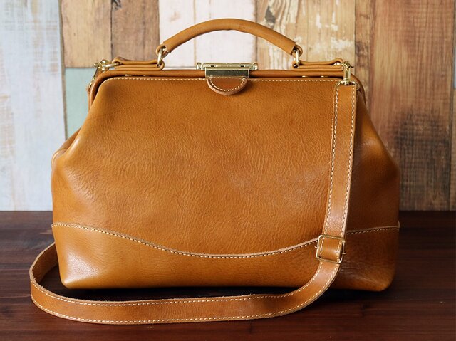 ¥8,000 off ‼ ✦クラシック・ダレスバッグ✦ ミニ《キャメル》の画像1枚目