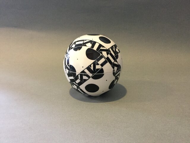 DOT' BOX Aの画像1枚目