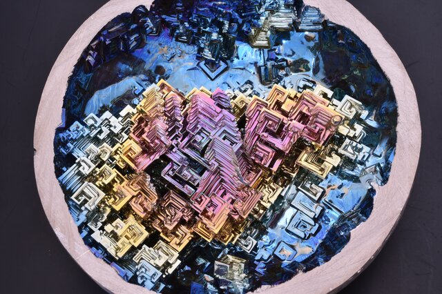 ビスマス結晶ガーデン（特大／深海工場群） | iichi 日々の暮らしを