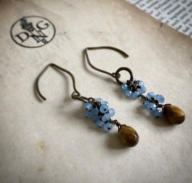 tigereye*bluequartz*pierceの画像1枚目
