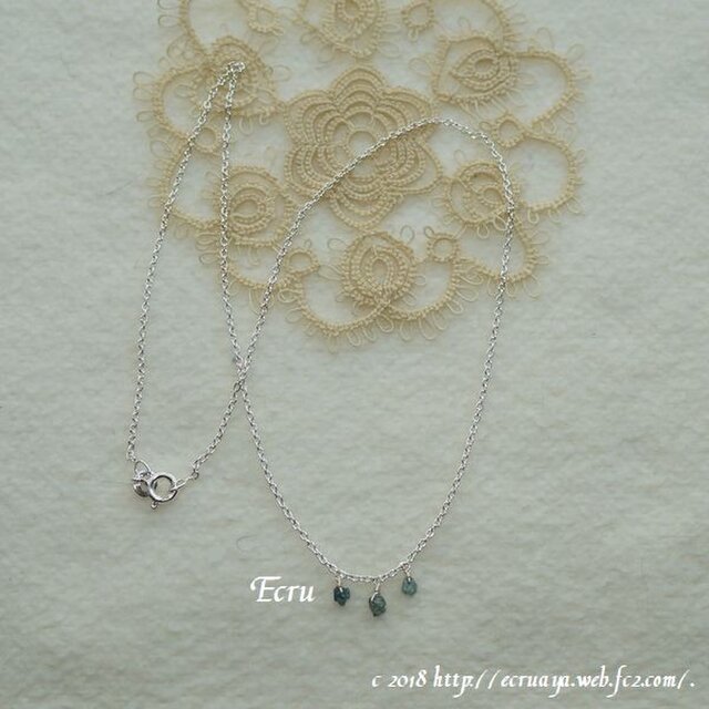 *杏の花*ブルーダイアモンドのネックレスの画像1枚目
