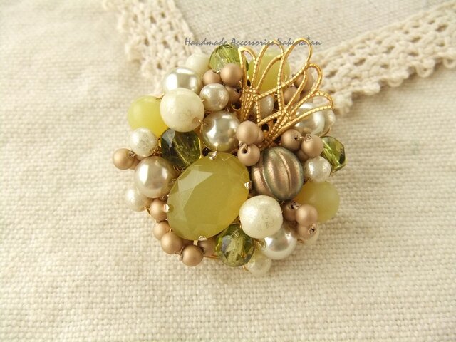 Brooch ピスタチオグリーン(K0665)の画像1枚目