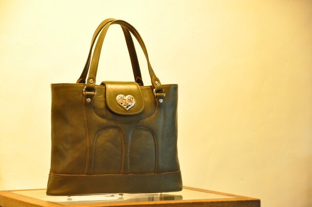 Heart & Gate bagの画像1枚目