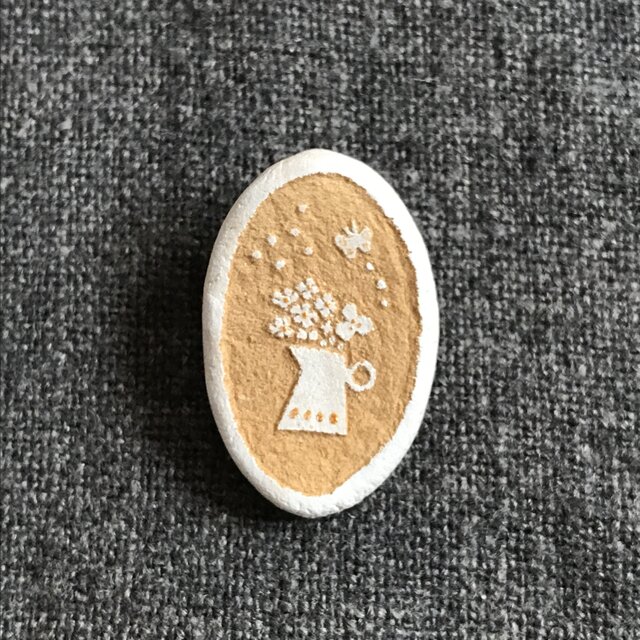 【受注制作】日々の小まど ブローチの画像1枚目