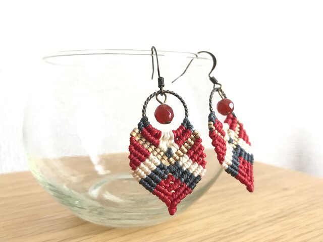 macrame カーネリアンピアスの画像1枚目