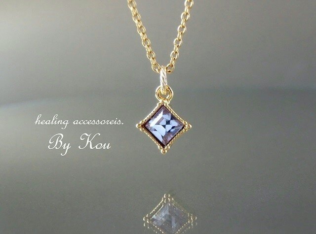 <14kgf>◇◆アレキサンドライト◆◇Square Vintage Swaroネックレス。<受注制作>の画像1枚目