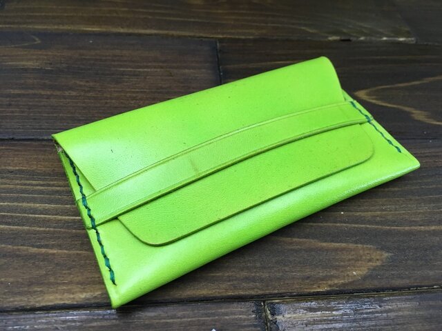 本革製フラップ付2層カードケース typeB【若草色】の画像1枚目
