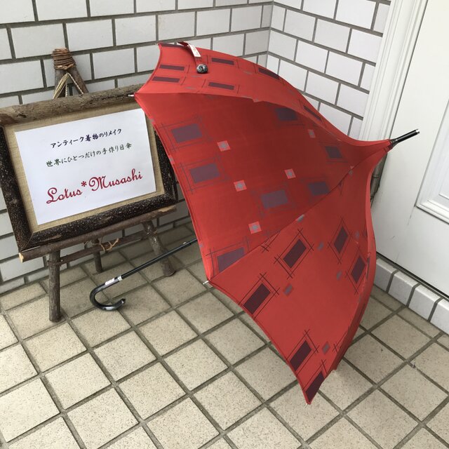 ショートタイプのパゴダ日傘 de 着物 雨ゴート 春雷の画像1枚目