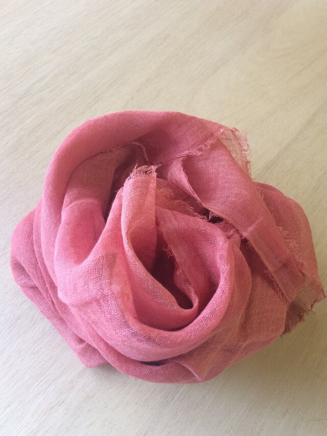インド茜染めリネンガーゼストールの画像1枚目