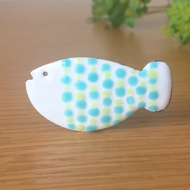 七宝ブローチ「さかなのきょうだい」水色の画像1枚目