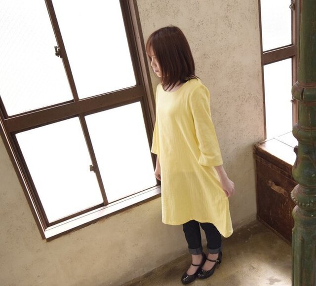 【春のお出かけ】立体裁断で魅せる、ダブルガーゼお仕立てのAラインチュニックワンピース(大人のWガーゼ)の画像1枚目