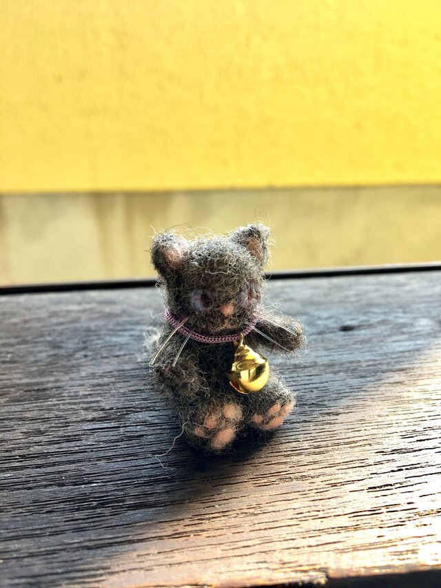 ちびちび灰にゃんこの画像1枚目